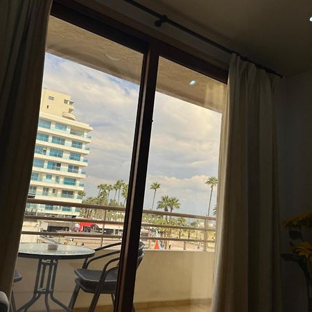Ithaki Phinikoudes Apartment No. 105 Larnaca Eksteriør billede