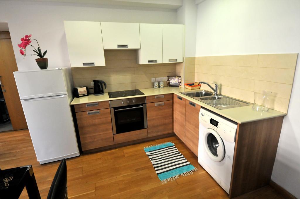 Ithaki Phinikoudes Apartment No. 105 Larnaca Værelse billede